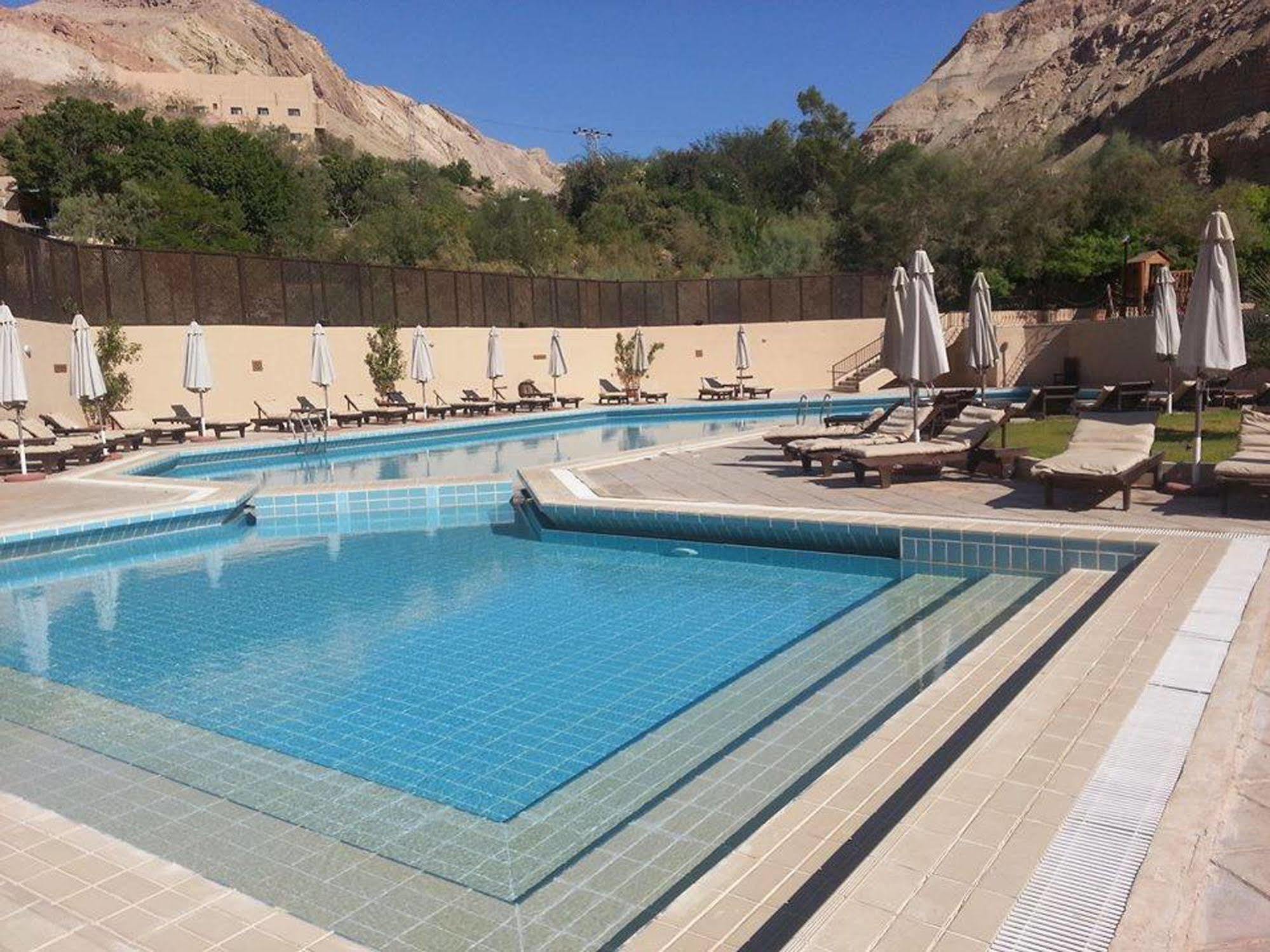 Hotel Ma'In Hot Springs à Sweimeh Extérieur photo
